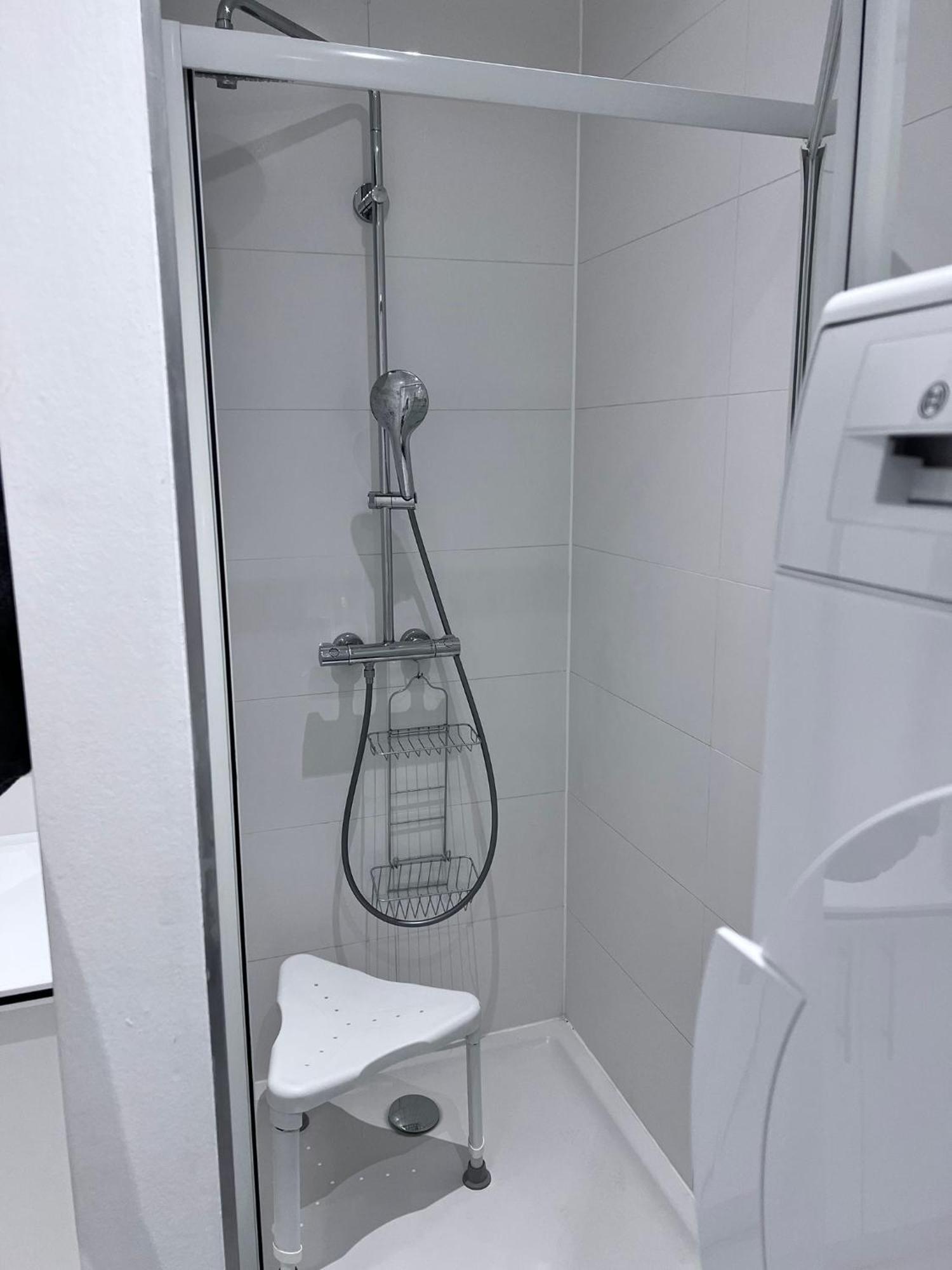Le Rapp 6, Appartement De Standing 3 Chambres, 7 Personnes &1 Bebe, Cosy Et Familial Ultra Equipe Emplacement Ideal Proche Gare Centre Ville Marches De Noel Quartier Tribunal Contades Straßburg Exterior foto