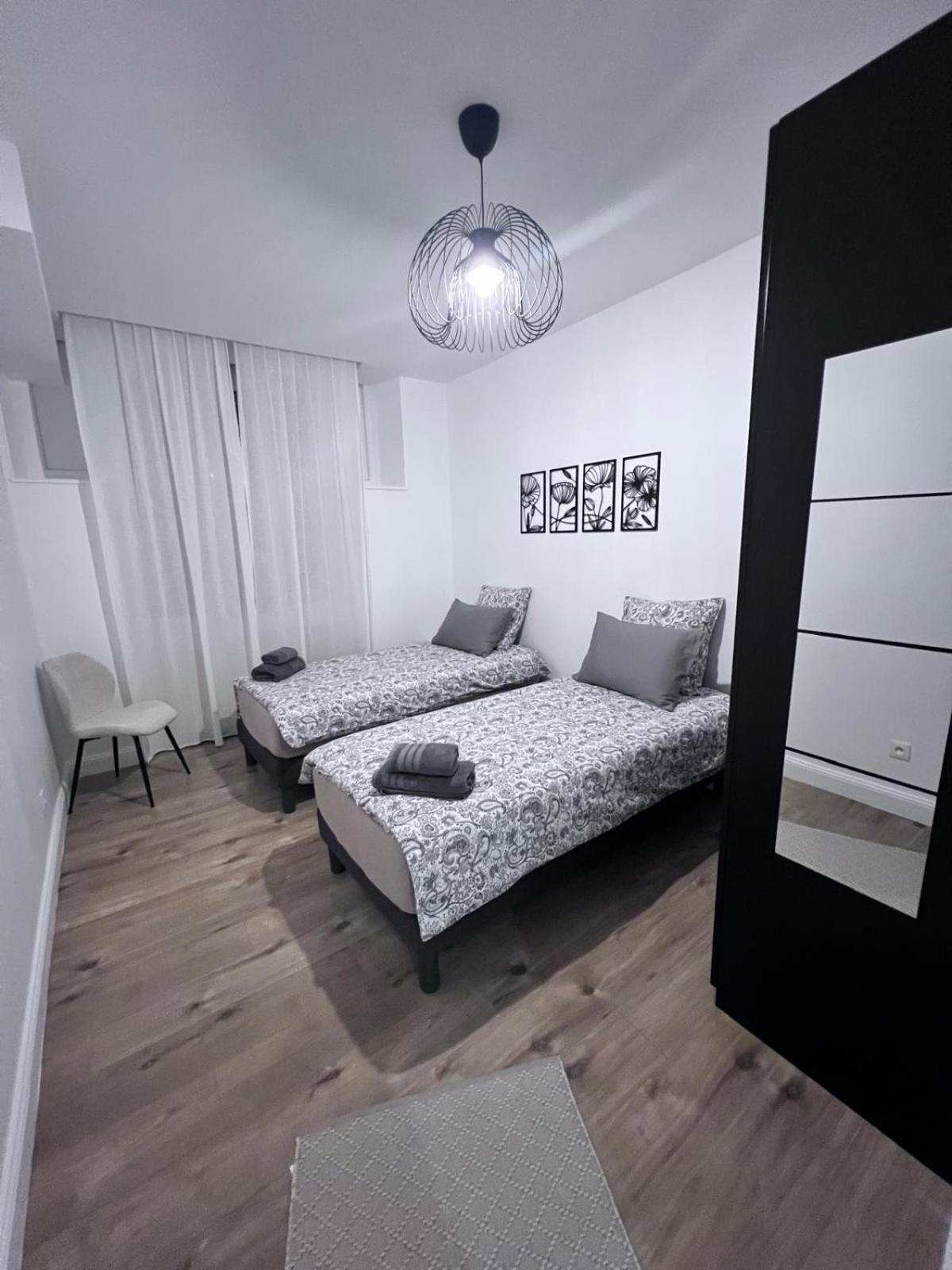 Le Rapp 6, Appartement De Standing 3 Chambres, 7 Personnes &1 Bebe, Cosy Et Familial Ultra Equipe Emplacement Ideal Proche Gare Centre Ville Marches De Noel Quartier Tribunal Contades Straßburg Exterior foto